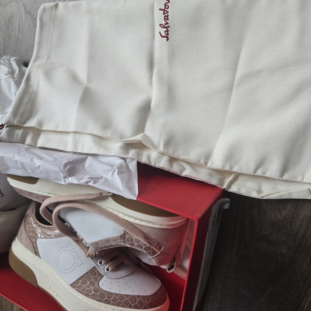 Salvatore Ferragamo NWT Womens Sneakers - Picture 12 of 16